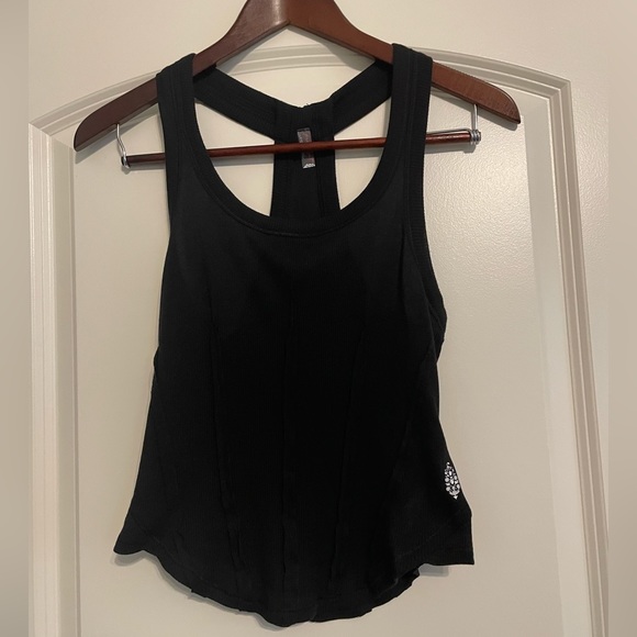 FP Movement by Free People Tops - Worn once!! FP Movement Tank Top in Black Size M 🖤✨